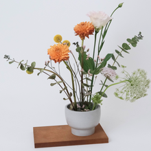 Load image into Gallery viewer, Flower Frog Vessel