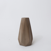 Load image into Gallery viewer, Geometric Origami Vase