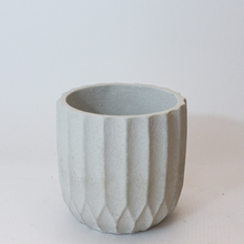 Load image into Gallery viewer, Fluted Textured Planter