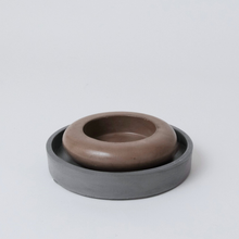 Load image into Gallery viewer, Small Round Dish / Tealight Candle Holder