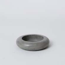 Load image into Gallery viewer, Small Round Dish / Tealight Candle Holder