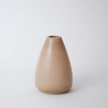 Load image into Gallery viewer, Large Bud Vase
