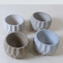 Load image into Gallery viewer, Geometric Fluted Pot