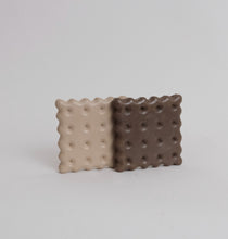 Load image into Gallery viewer, Biscuit Coaster