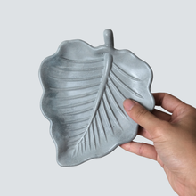 Load image into Gallery viewer, Leaf Tray