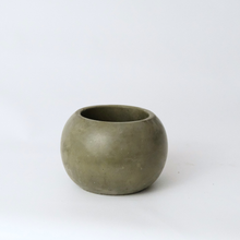 Load image into Gallery viewer, Sphere Vessel Planter