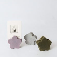 Load image into Gallery viewer, Flower Card Holder