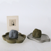 Load image into Gallery viewer, Organic Rock Card Holder