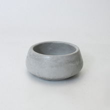 Load image into Gallery viewer, Small Bonsai Bowl