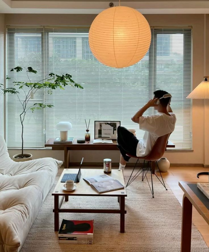 How to Make the Most of Your Alone Time at Home - The Art of Solitude ...