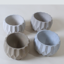 Load image into Gallery viewer, Geometric Fluted Pot
