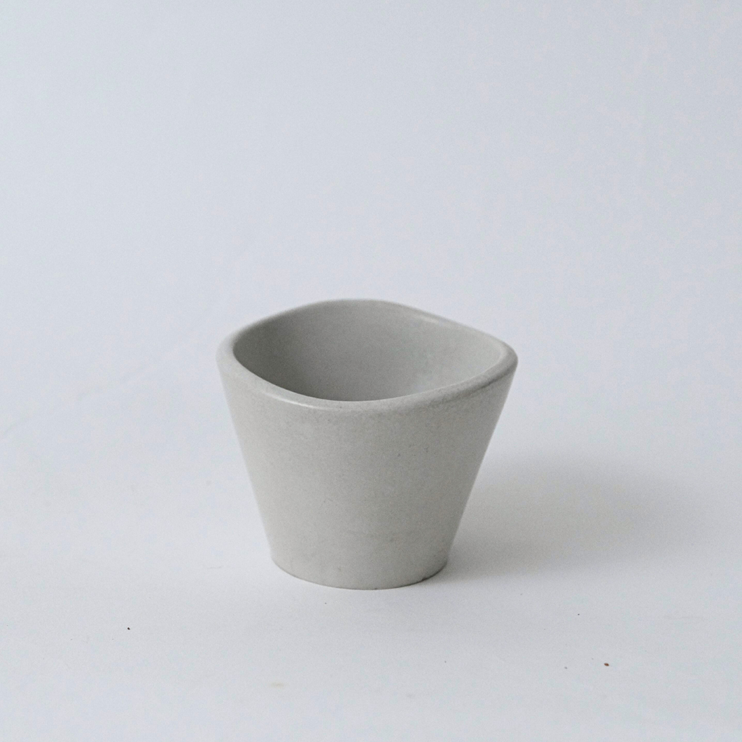 Asymmetric Vessel