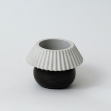 Load image into Gallery viewer, Lamp Vessel / Planter
