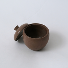 Load image into Gallery viewer, Zen Round Jar
