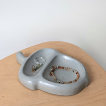 Load image into Gallery viewer, Acorn Tray
